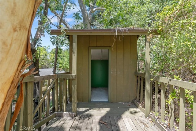3818 Hayvenhurst Ave, Encino, CA 91436 - view of shed
