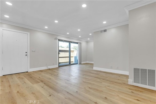 1425 Forest Glen Dr Unit 159, Hacienda Heights, CA 91745 - unfurnished room with crown molding, baseboards, recessed lighting, and light wood-style floors