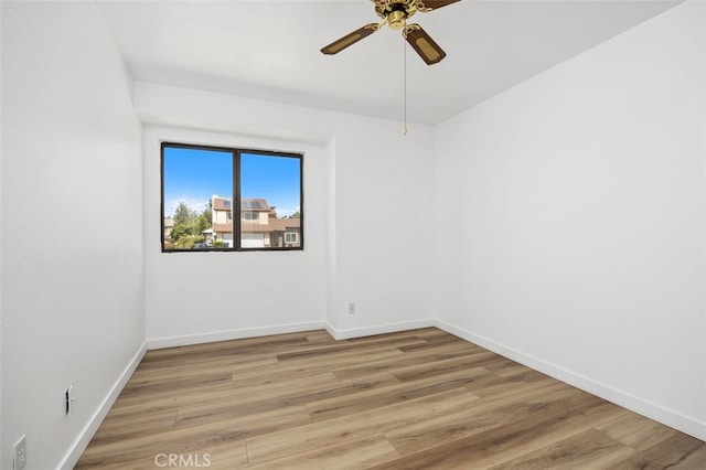 41586 Zinfandel Ave, Temecula, CA 92591 - unfurnished room with a ceiling fan, baseboards, and light wood-type flooring