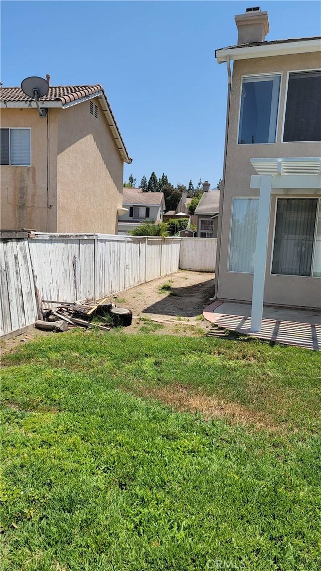 241 Exeter Way, Corona, CA 92882 - view of yard