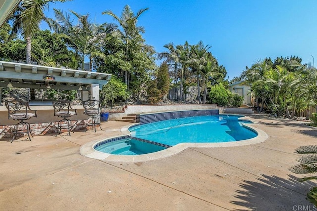1923 Hidden Mesa Rd, El Cajon, CA 92019 - view of pool featuring a patio and a pool with connected hot tub