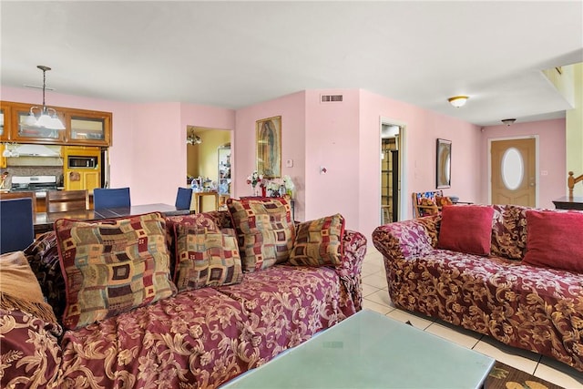 11889 Gale Ave, Hawthorne, CA 90250 - view of tiled living room