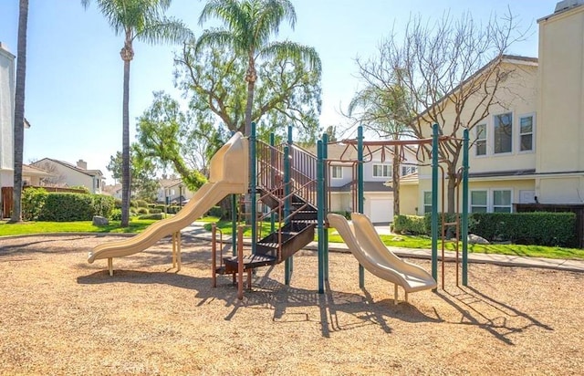 9135 W Rancho Park Cir, Rancho Cucamonga, CA 91730 - view of community play area