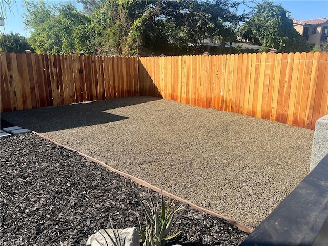 5818 Tyler St, Riverside, CA 92503 - view of yard