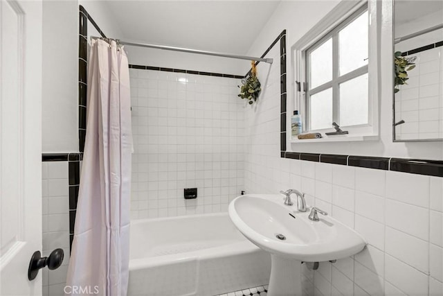 2215 Oak Park Ln, Santa Barbara, CA 93105 - photo 11