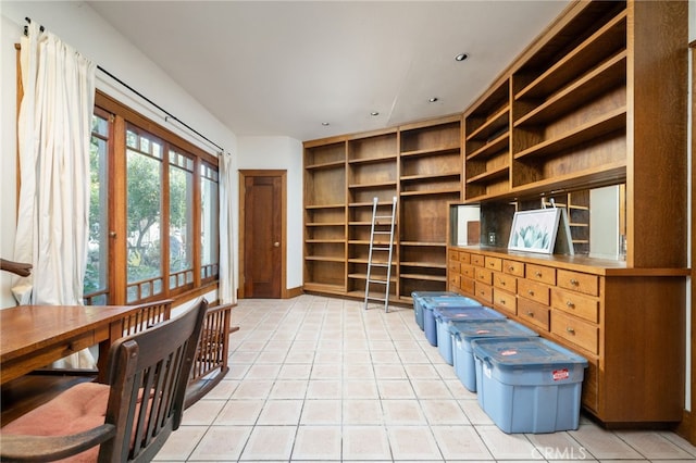 125 W 11th St, Claremont, CA 91711 - living area featuring light tile patterned floors and built in features