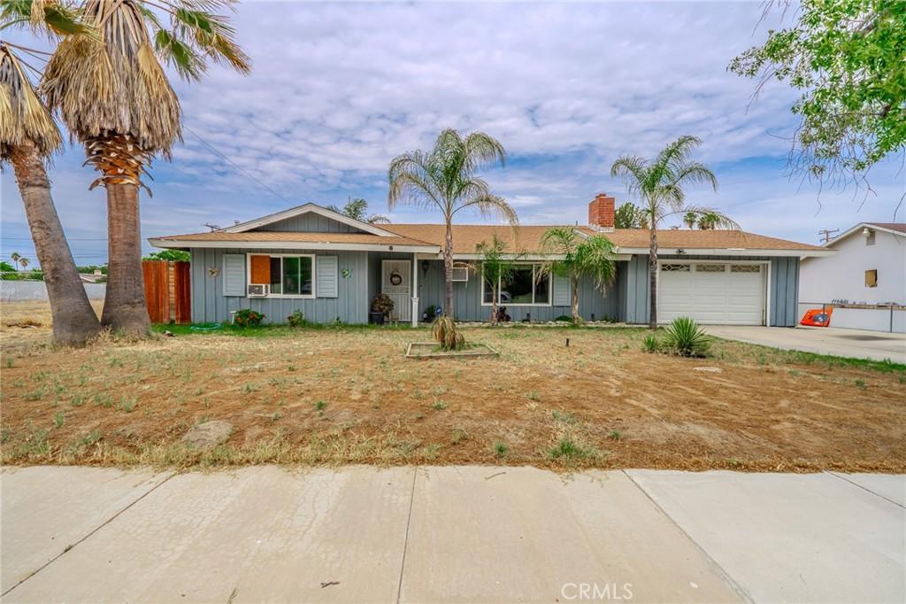 502 S Rosario Ave, San Jacinto, CA 92583 - photo 1