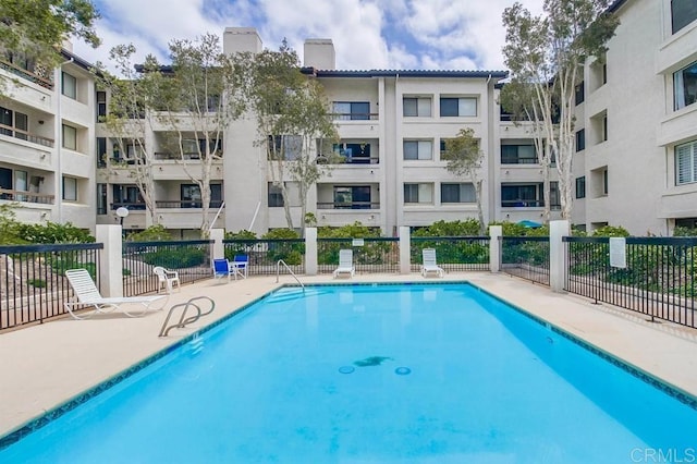5605 Friars Rd Unit 323, San Diego, CA 92110 - view of community pool
