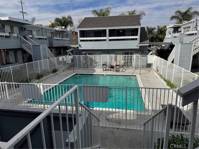 20930 Parthenia St Unit 109, Canoga Park, CA 91304 - view of community pool