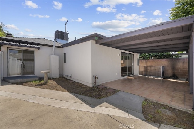 6031 Beck Ave, North Hollywood, CA 91606 - rear view of house featuring stucco siding