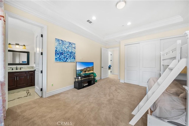 553 Woodward Blvd, Pasadena, CA 91107 - sitting room featuring light colored carpet, ornamental molding, baseboards, and recessed lighting