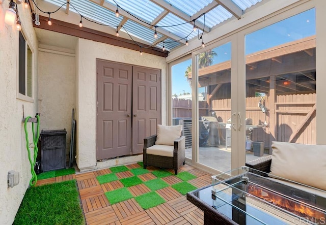 264 Espanas Gln, Escondido, CA 92026 - sunroom / solarium with a skylight