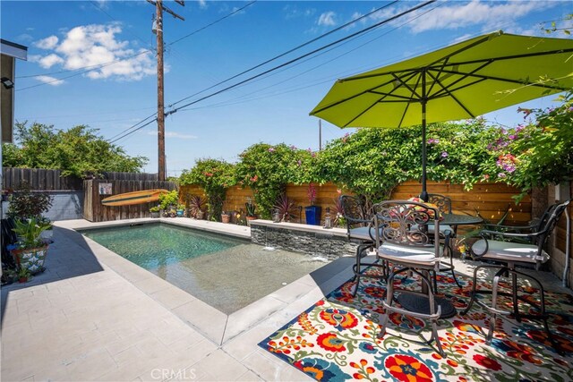 4538 Conquista Ave, Lakewood, CA 90713 - view of pool with a fenced backyard and a patio