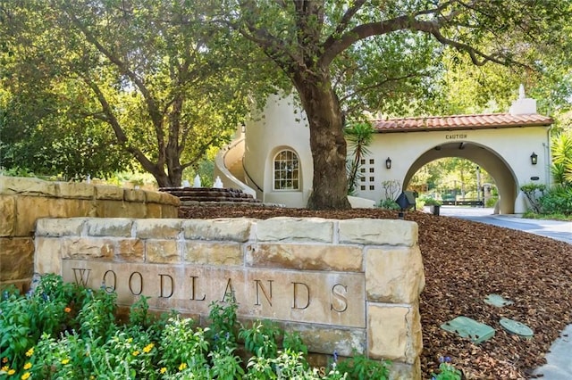 26800 Fairlain Dr, Valencia, CA 91355 - view of community sign