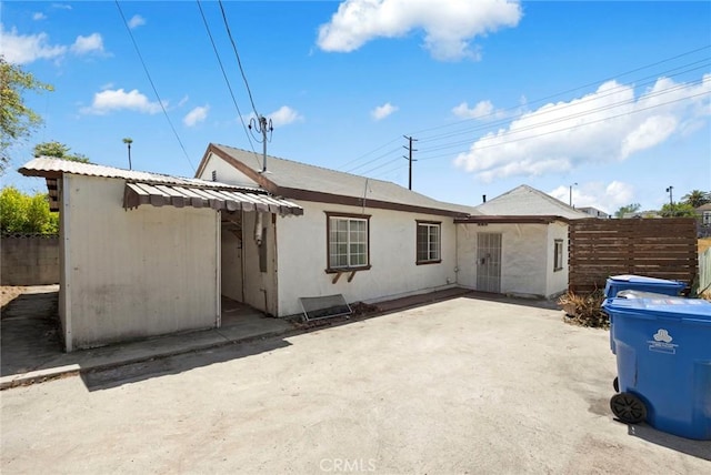 1222 N Virgil Ave, Los Angeles, CA 90029 - view of front of property featuring a patio area and stucco siding