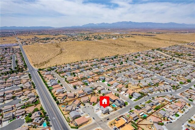 15082 Zircon Dr, Victorville, CA 92394 - photo 2