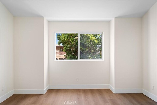 4431 W 138th St Unit B, Hawthorne, CA 90250 - empty room with light wood-style flooring and baseboards