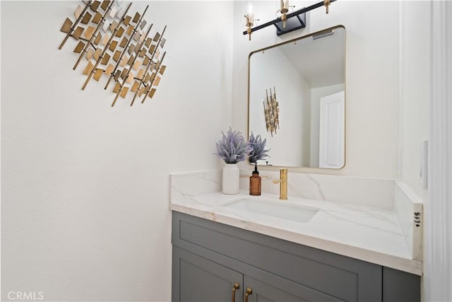 4431 W 138th St Unit B, Hawthorne, CA 90250 - bathroom featuring vanity