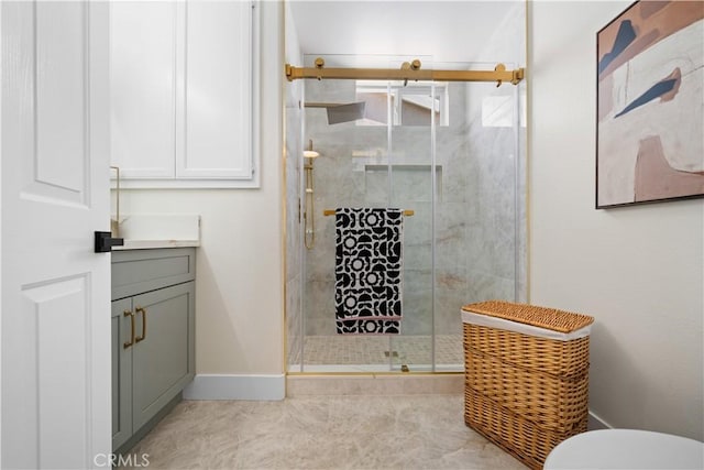 4431 W 138th St Unit B, Hawthorne, CA 90250 - full bath with a stall shower, vanity, toilet, and baseboards