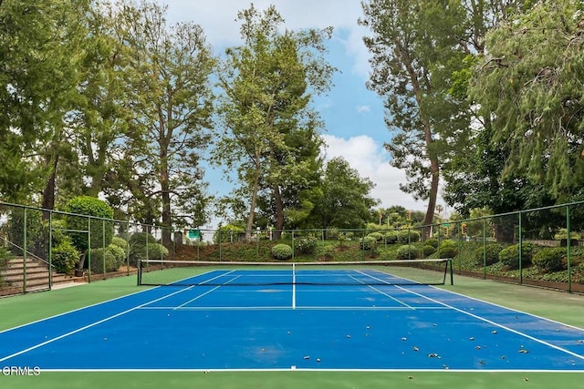 2025 Rosemont Ave Unit 2, Pasadena, CA 91103 - view of tennis court