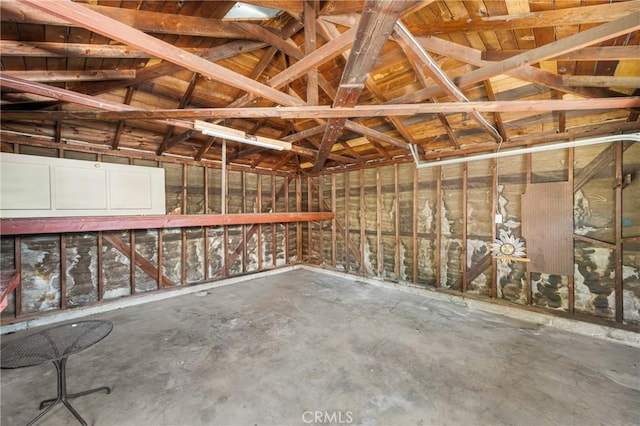 4660 Whitney Dr, El Monte, CA 91731 - view of garage