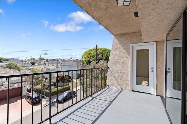 900 Cedar St Unit 308, El Segundo, CA 90245 - balcony featuring a residential view