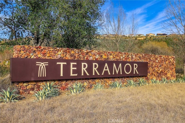 24190 Evesong Dr, Corona, CA 92883 - view of community / neighborhood sign