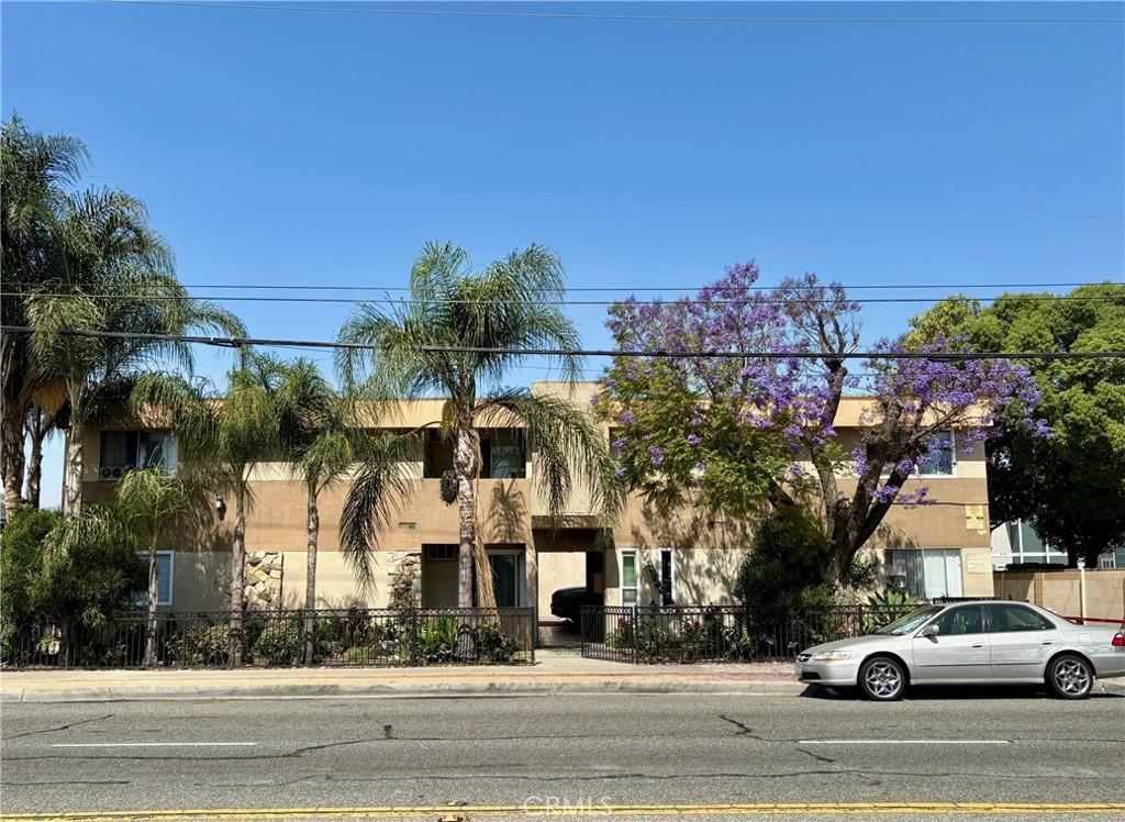 6471 Western Ave, Buena Park, CA 90621 - view of front facade featuring stucco siding