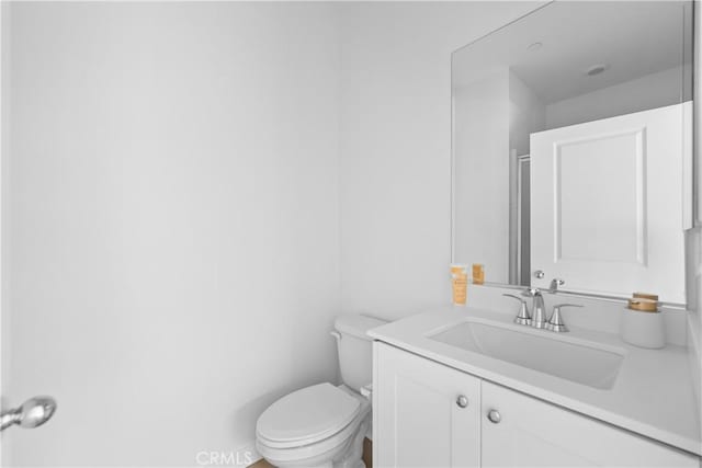 94231/2 N Sepulveda Blvd Unit 4, North Hills, CA 91343 - bathroom with vanity and toilet