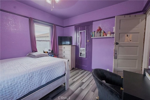 5837 Esperanza Ave, Whittier, CA 90606 - bedroom featuring light wood-style floors and a ceiling fan