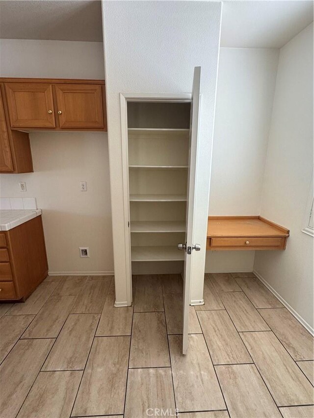 14543 Handsdale St, Adelanto, CA 92301 - view of pantry