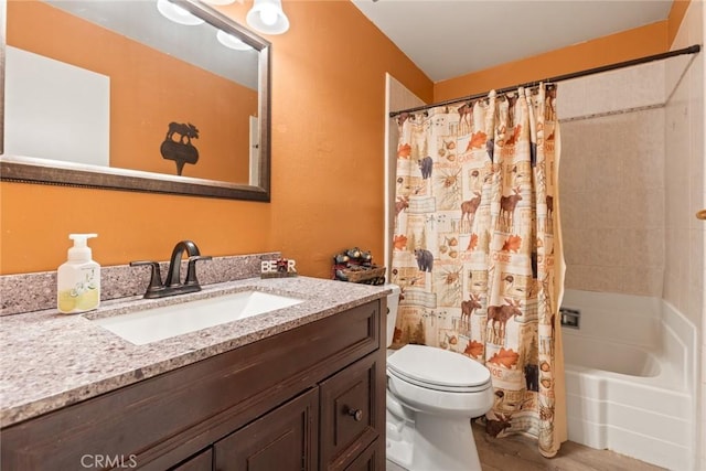 2 Comstock Rd, Chico, CA 95928 - full bath with vanity, toilet, shower / bath combo with shower curtain, and wood finished floors