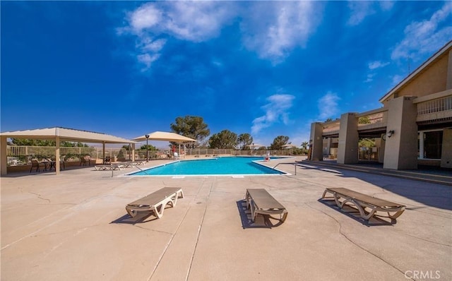26822 Corona Dr, Helendale, CA 92342 - community pool with a patio area