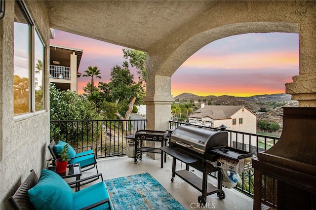 30732 Early Round Dr, Canyon Lake, CA 92587 - photo 2