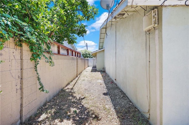 5331 Vallecito Ave, Westminster, CA 92683 - view of side of property featuring stucco siding