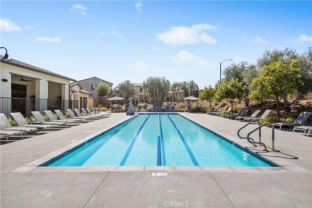 32172 Verbena Way, Temecula, CA 92591 - community pool featuring a patio area