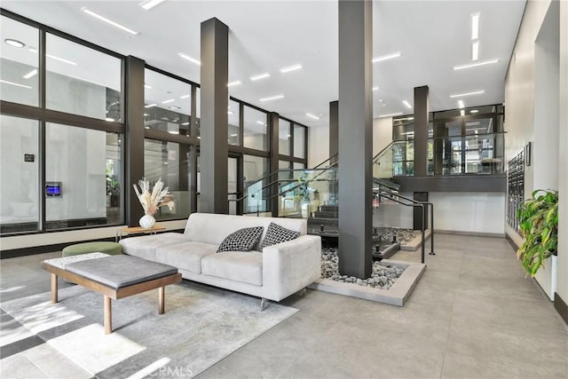 178 S Euclid Ave Unit 106, Pasadena, CA 91101 - common area featuring stairway