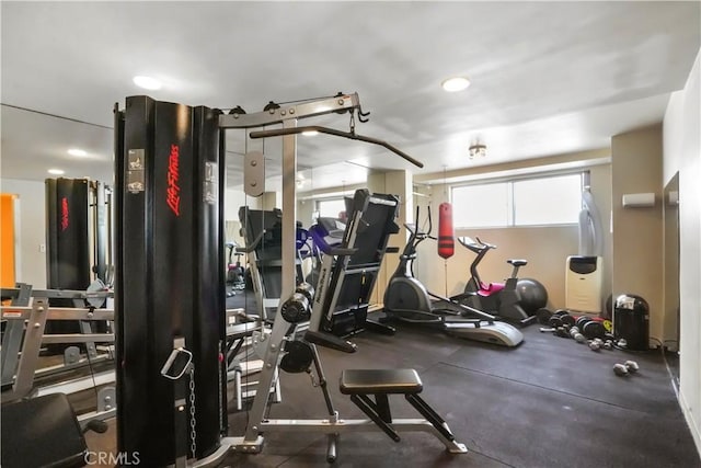 11970 Montana Ave Unit 102, Brentwood, CA 90049 - view of exercise room