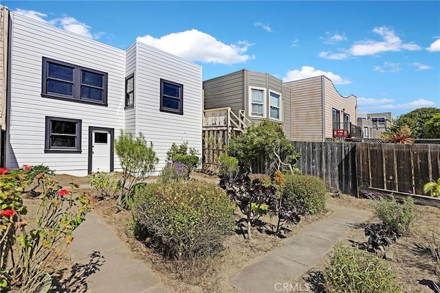 874 41st Ave, San Francisco, CA 94121 - view of back of property