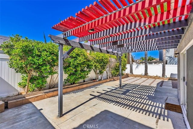 28705 Bridge Water Ln, Menifee, CA 92584 - fenced backyard with a patio and a pergola