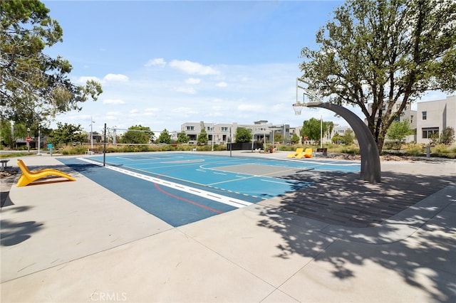 175 Cadence, Irvine, CA 92618 - surrounding community with community basketball court