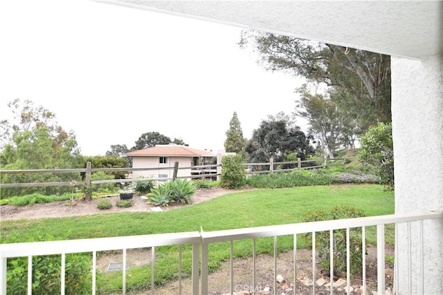 5369 Algarrobo Unit 1G, Laguna Woods, CA 92637 - view of yard