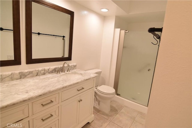 5369 Algarrobo Unit 1G, Laguna Woods, CA 92637 - full bath featuring a shower stall, vanity, and tile patterned floors
