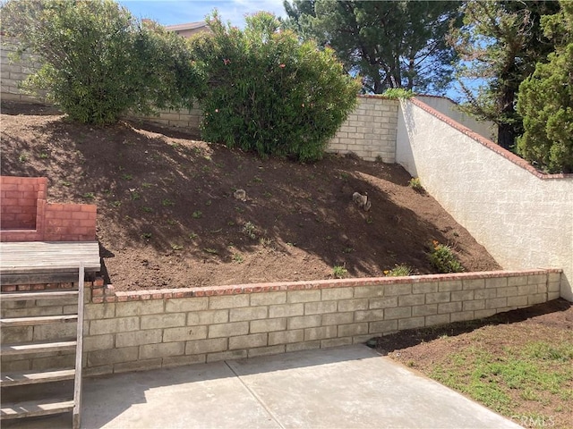 28769 Magnolia Way, Saugus, CA 91390 - view of yard featuring a patio area