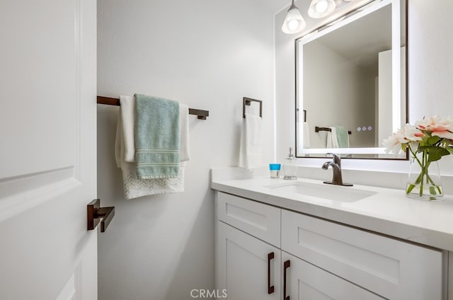 658 S Webster Ave Unit 4, Anaheim, CA 92804 - bathroom with vanity