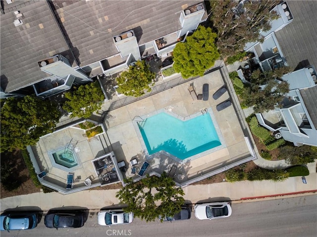 24833 Nueva Vista Dr Unit 2, Laguna Niguel, CA 92677 - bird's eye view of a pool area