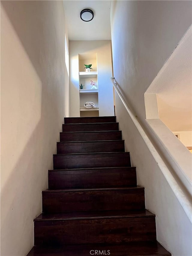 1125 Grand Ave E Unit A, Pomona, CA 91766 - view of staircase