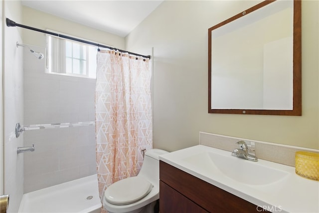 302 E 213th St, Carson, CA 90745 - bathroom with toilet, vanity, and tiled shower