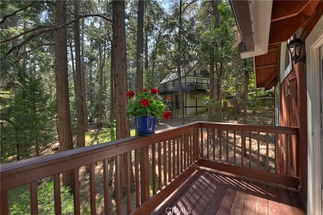405 Terrace Rd, Lake Arrowhead, CA 92352 - view of deck