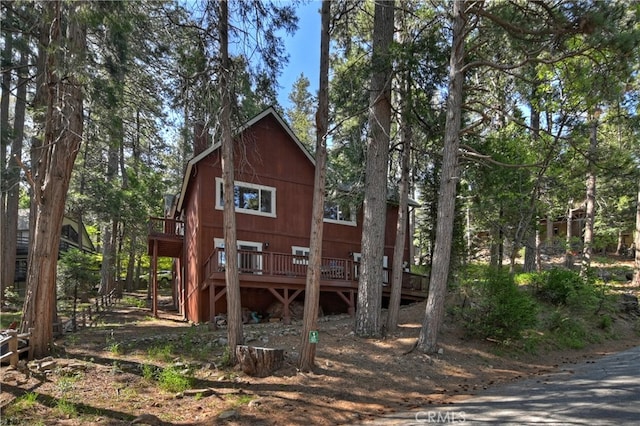 405 Terrace Rd, Lake Arrowhead, CA 92352 - back of house with a deck